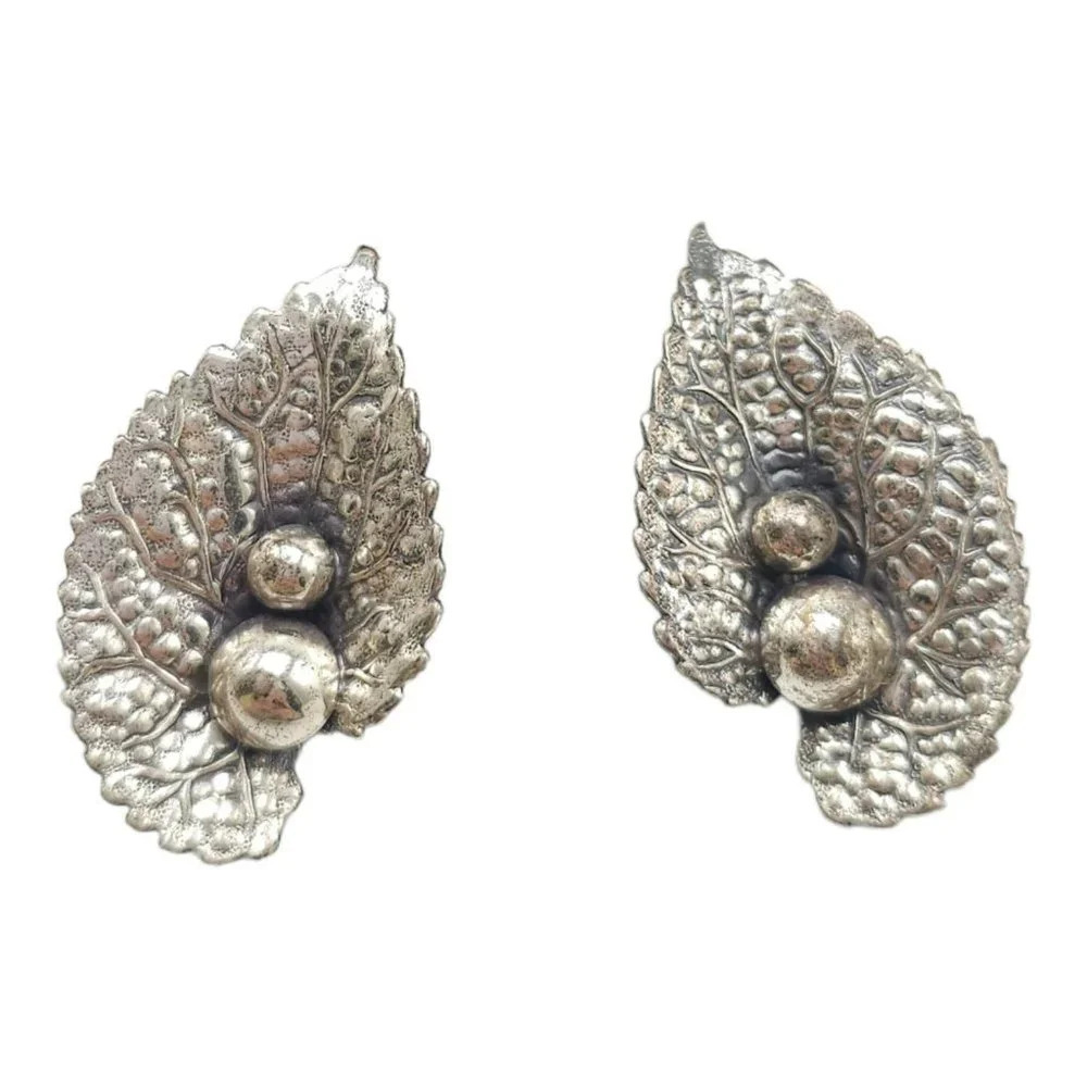 1950s Modernist Sterling Silver Screw Back Leaf Earrings Signed Beau Vintage